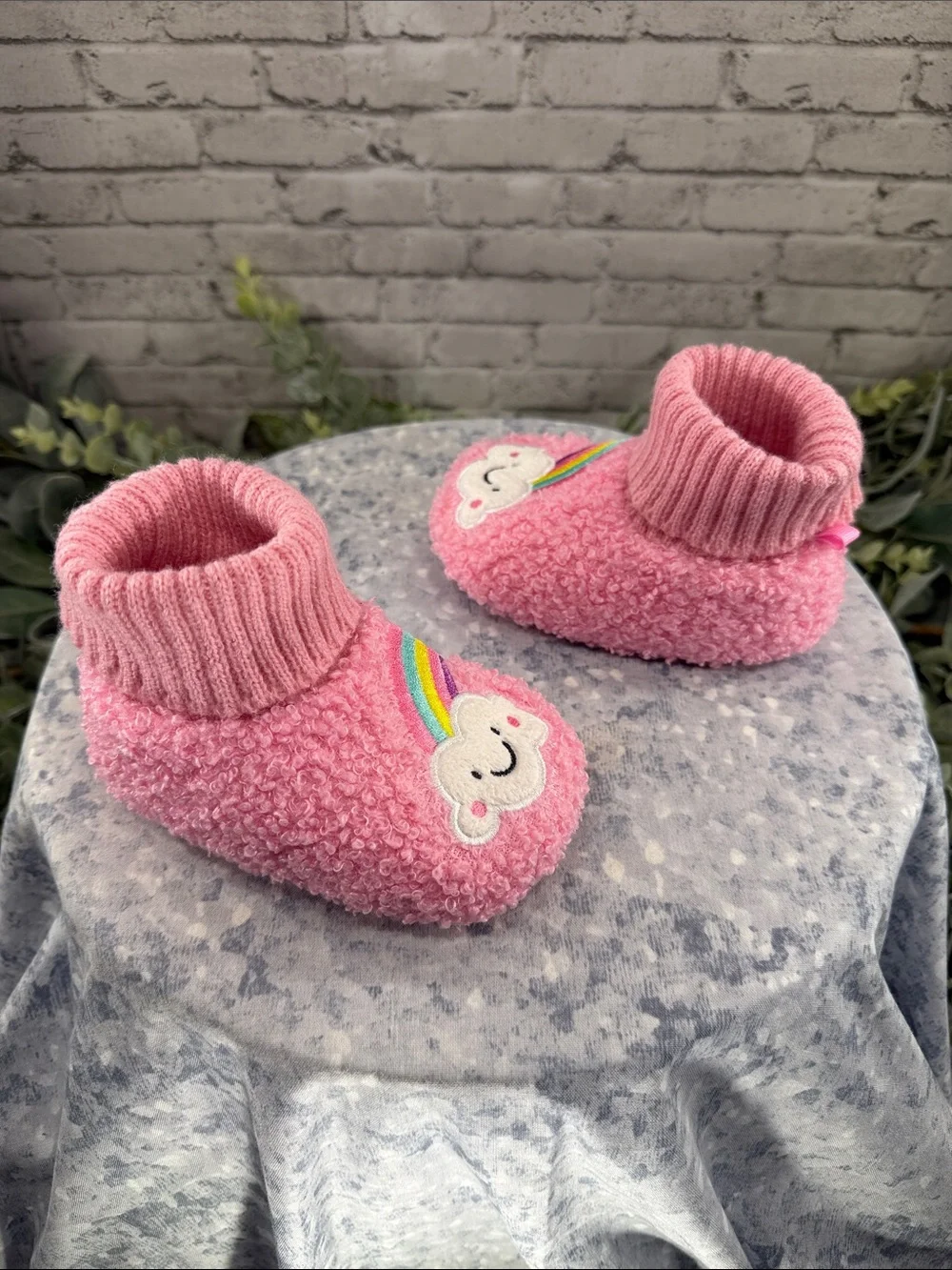 WONDER NATION Pink Fuzzy “Happy Cloud” Sock Collar Bootie Slippers Baby Girls 5M